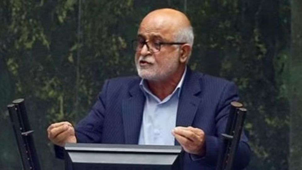 نماینده تاکستان :ضرغامی از ولایی ترین و مخلص ترین مسئولانی است که قلبش برای کشور می تپد نماینده تاکستان :ضرغامی از ولایی ترین و مخلص ترین مسئولانی است که قلبش برای کشور می تپد