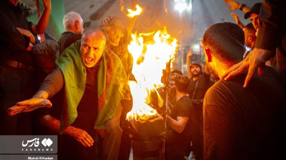 آیین مشعلگردانی در تهران آیین مشعلگردانی در تهران