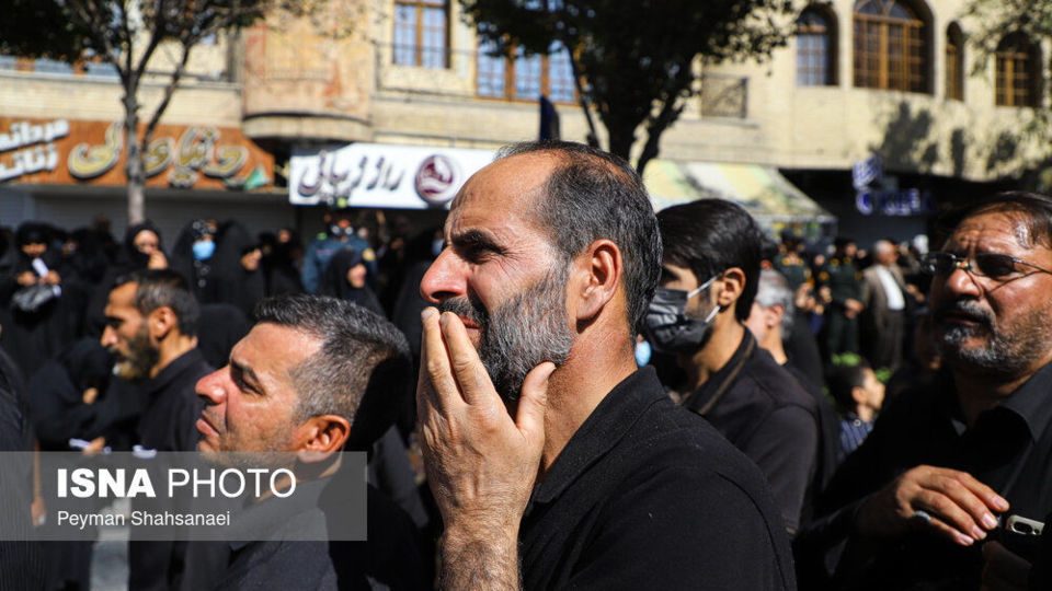 تشییع پیکر آیتالله ناصری تشییع پیکر آیتالله ناصری