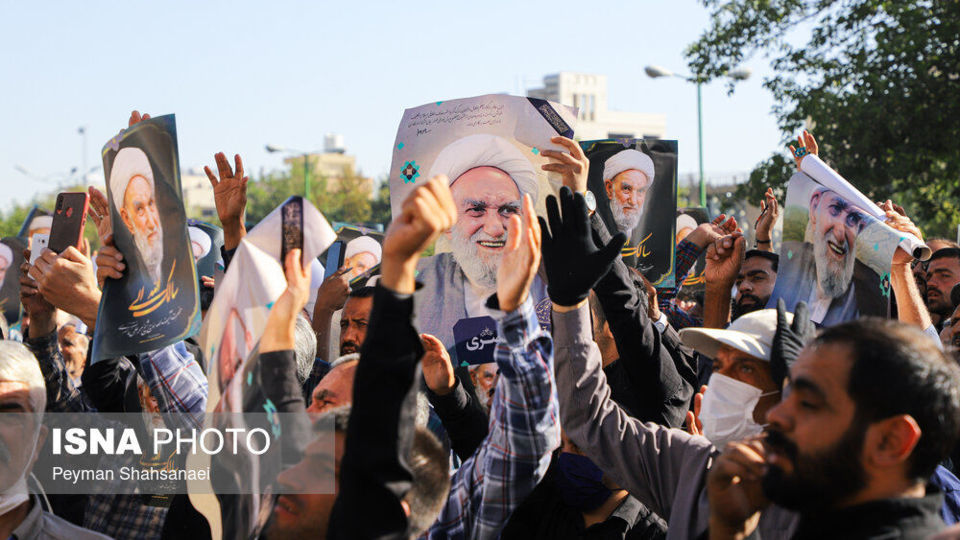 تشییع پیکر آیتالله ناصری تشییع پیکر آیتالله ناصری