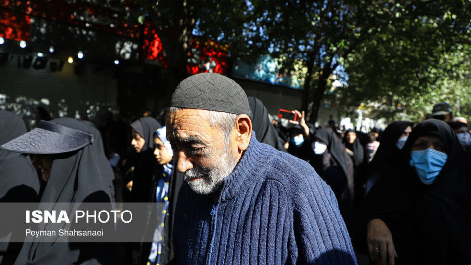 تشییع پیکر آیتالله ناصری تشییع پیکر آیتالله ناصری