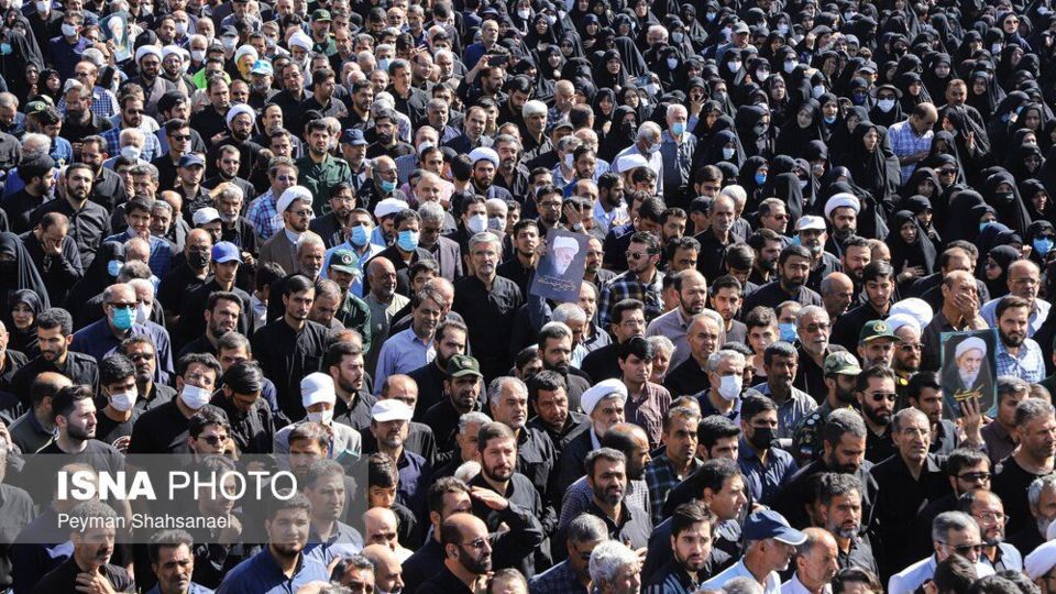 تشییع پیکر آیتالله ناصری تشییع پیکر آیتالله ناصری