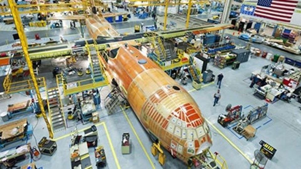 هدف مخفی بایدن در کمک به اوکراین؛ سود مجتمع نظامی - صنعتی آمریکا