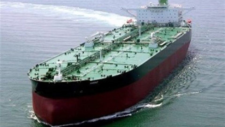 رویترز: دو کشتی حامل سوخت ایران به زودی به ونزوئلا می‌رسند
