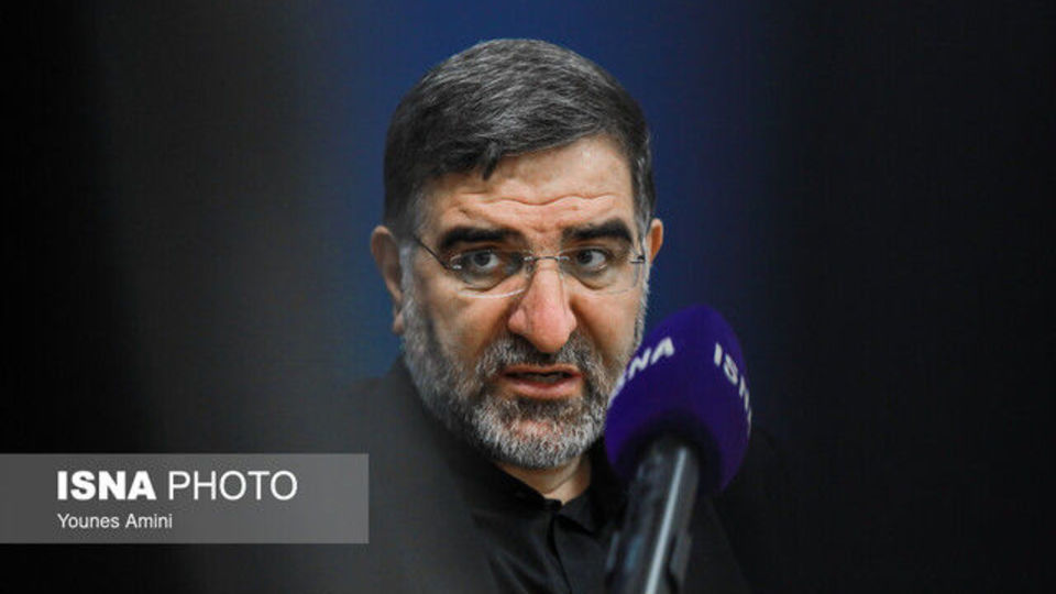 امیرآبادی: زاهدی‌وفا امین اموال پدر است