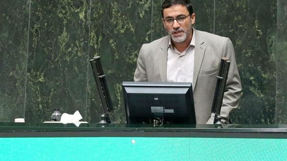 طاهری: مخالفت ما با استیضاح فاطمی امین به معنای دادن چک سفید امضاء نیست