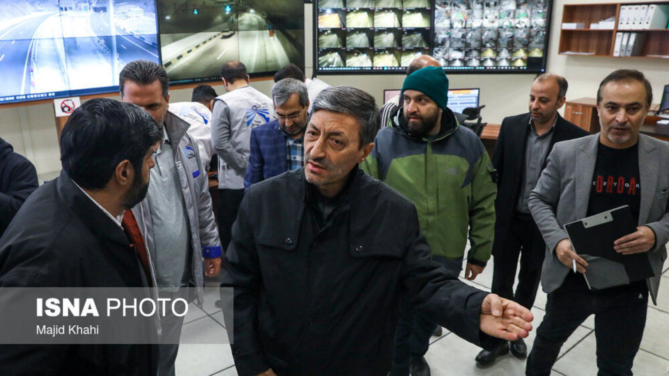 بازدید پرویز فتاح از باند رفت قطعه دو آزاد راه تهران-شمال بازدید پرویز فتاح از باند رفت قطعه دو آزاد راه تهران-شمال