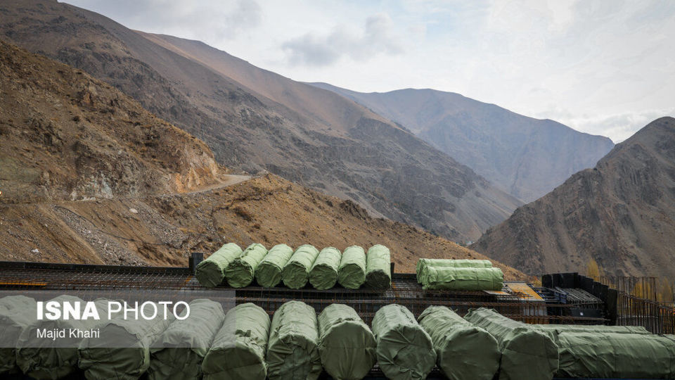 بازدید پرویز فتاح از باند رفت قطعه دو آزاد راه تهران-شمال بازدید پرویز فتاح از باند رفت قطعه دو آزاد راه تهران-شمال