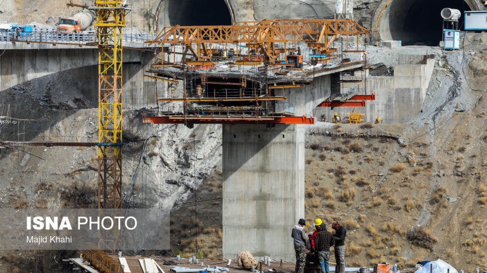 بازدید پرویز فتاح از باند رفت قطعه دو آزاد راه تهران-شمال بازدید پرویز فتاح از باند رفت قطعه دو آزاد راه تهران-شمال