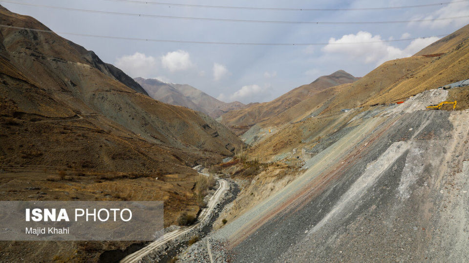 بازدید پرویز فتاح از باند رفت قطعه دو آزاد راه تهران-شمال بازدید پرویز فتاح از باند رفت قطعه دو آزاد راه تهران-شمال