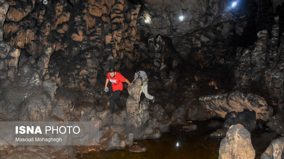 غار «دربند» دومین غار آهکی ایران غار «دربند» دومین غار آهکی ایران