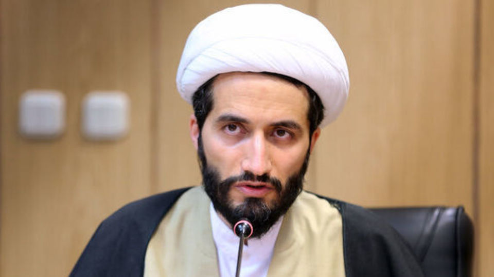 حجتالاسلام لطیفی: محتوای کتابهای درسی از سال ۱۴۰۳ تغییر میکند حجتالاسلام لطیفی: محتوای کتابهای درسی از سال ۱۴۰۳ تغییر میکند