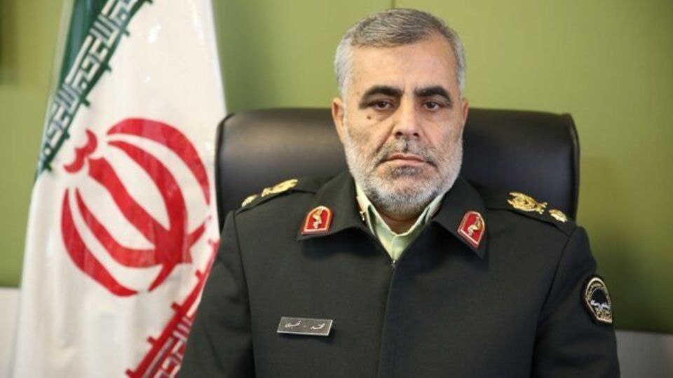 کاهش سرقتهای مسلحانه از طلافروشی/ تاثیر شیشه ضدگلوله و نگهبان مسلح در ناکامی سارقان کاهش سرقتهای مسلحانه از طلافروشی/ تاثیر شیشه ضدگلوله و نگهبان مسلح در ناکامی سارقان