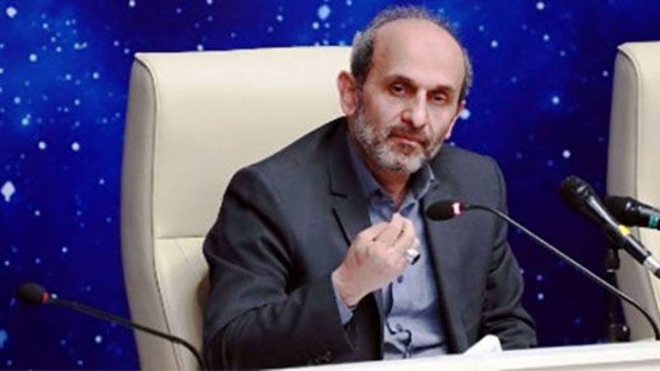 جبلی: درآمد ۱۰هزار میلیاردی از جامجهانی خندهدار است جبلی: درآمد ۱۰هزار میلیاردی از جامجهانی خندهدار است