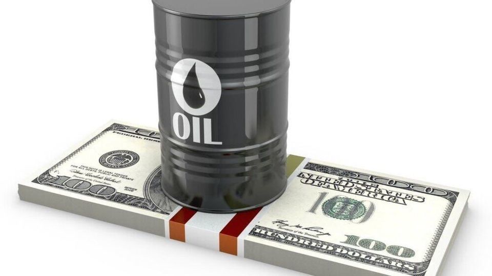 درآمد نفتی سرانه ایران فقط ۴۰۰ دلار در ۷ ماه درآمد نفتی سرانه ایران فقط ۴۰۰ دلار در ۷ ماه