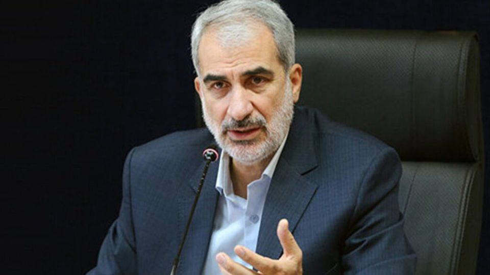 نوری: نباید از مدرسهای که هنوز از خودش اختیاری ندارد انتظار ایجاد تحول داشت نوری: نباید از مدرسهای که هنوز از خودش اختیاری ندارد انتظار ایجاد تحول داشت