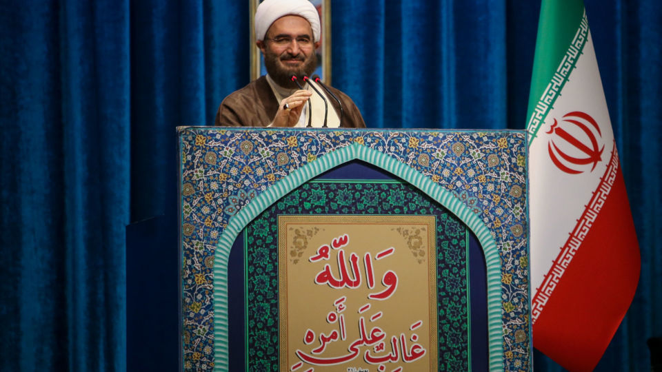 شاهد تلاش برای ضربهزدن به منطق اسلامی در موضوع زن بودیم/ گرانیهای بیمنطق توجیهی ندارد شاهد تلاش برای ضربهزدن به منطق اسلامی در موضوع زن بودیم/ گرانیهای بیمنطق توجیهی ندارد