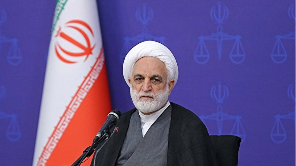 قریب به ۳ هزار نفر زندانی واجد شرایط با دستور رئیس دستگاه قضا آزاد شدند قریب به ۳ هزار نفر زندانی واجد شرایط با دستور رئیس دستگاه قضا آزاد شدند