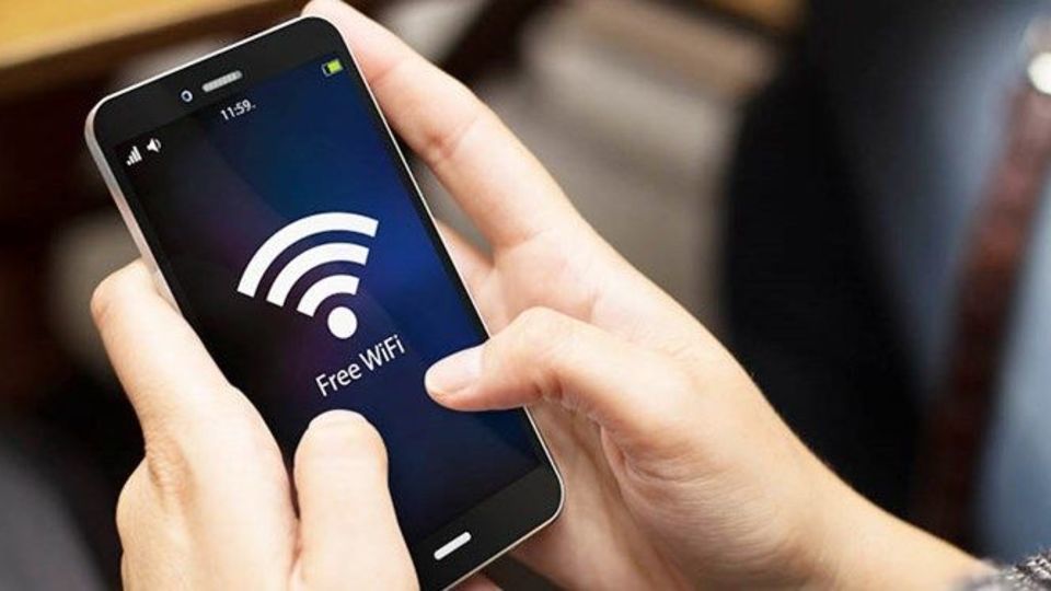 اینترنت موبایل در محل حوزههای کنکور قطع میشود اینترنت موبایل در محل حوزههای کنکور قطع میشود