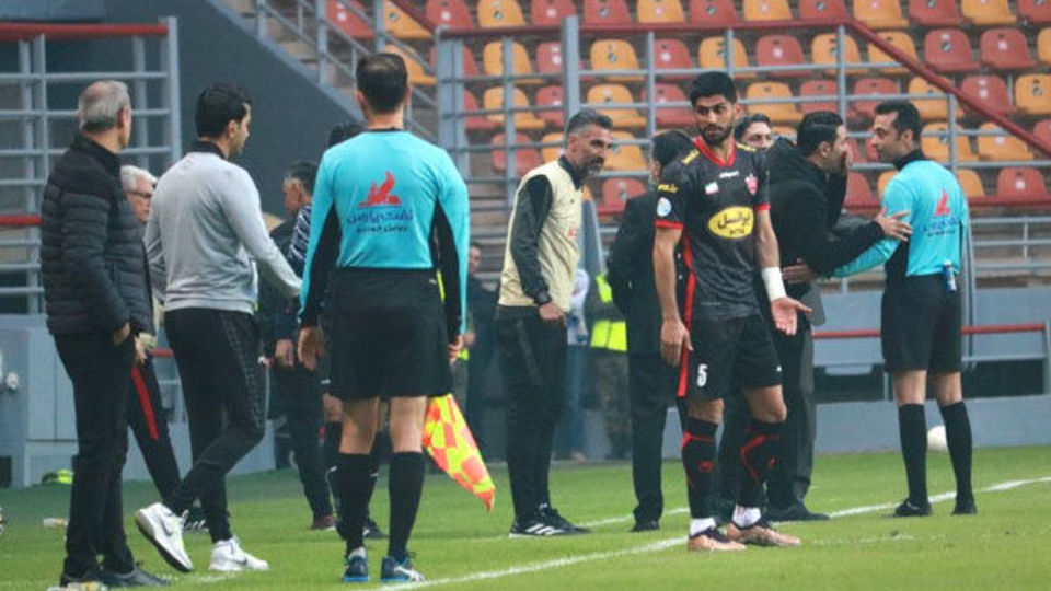 رای انضباطی دیدار جنجالی تیم های فوتبال پرسپولیس و فولاد اعلام شد رای انضباطی دیدار جنجالی تیم های فوتبال پرسپولیس و فولاد اعلام شد