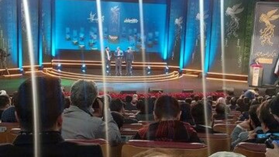 درخت تنومند جشنواره... درخت تنومند جشنواره...