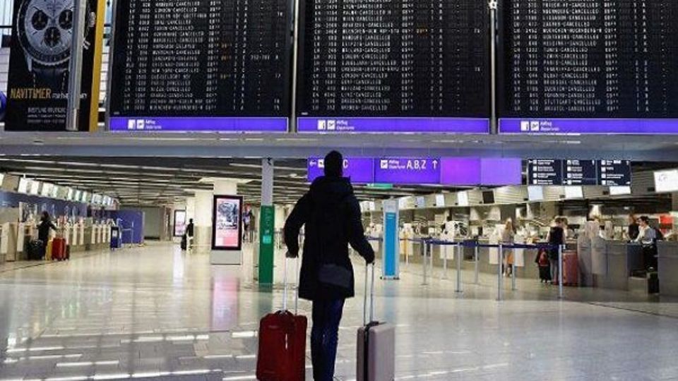 اعتصاب در فرودگاه هیترو لندن اعتصاب در فرودگاه هیترو لندن