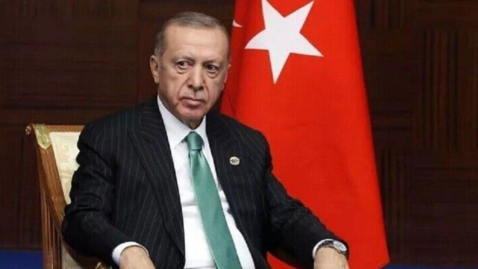 برنامههای انتخاباتی اردوغان به دلیل بیماری لغو شد برنامههای انتخاباتی اردوغان به دلیل بیماری لغو شد