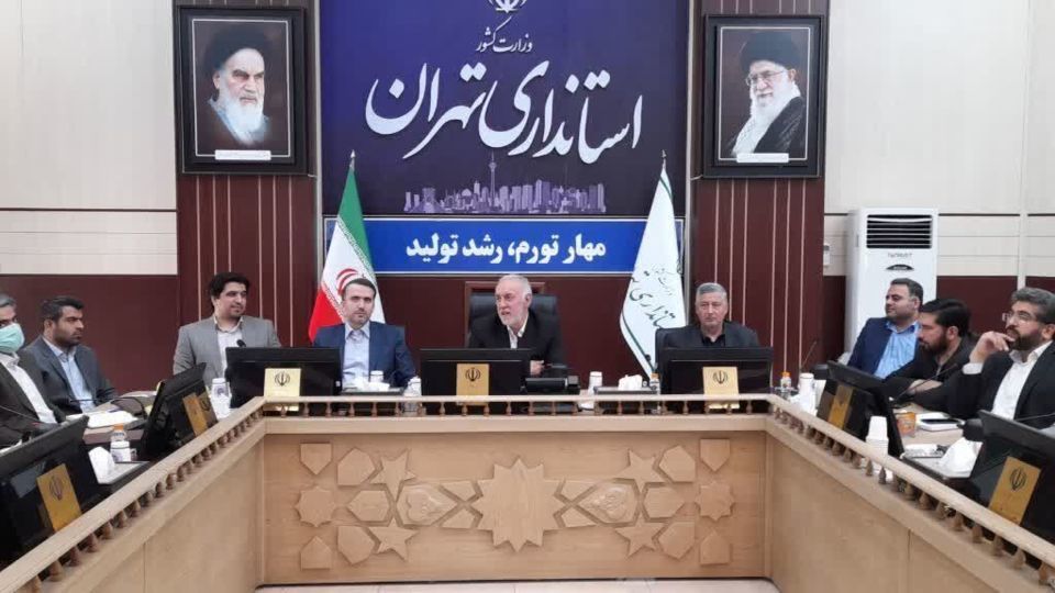 فخاری: برق ادارات پر مصرف قطع میشود فخاری: برق ادارات پر مصرف قطع میشود