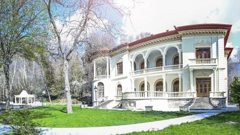 مجموعه سعدآباد ارتباطی با موضوع فرشهای مفقودشده ندارد مجموعه سعدآباد ارتباطی با موضوع فرشهای مفقودشده ندارد