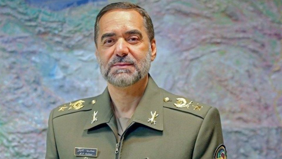 امیر آشتیانی: سال گذشته صادرات محصولات دفاعی ۳ برابر افزایش داشت امیر آشتیانی: سال گذشته صادرات محصولات دفاعی ۳ برابر افزایش داشت
