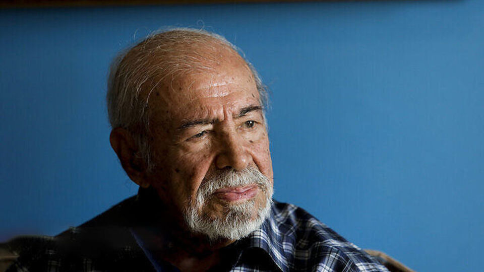 "ر. اعتمادی" نویسنده رمانهای عامهپسند درگذشت "ر. اعتمادی" نویسنده رمانهای عامهپسند درگذشت