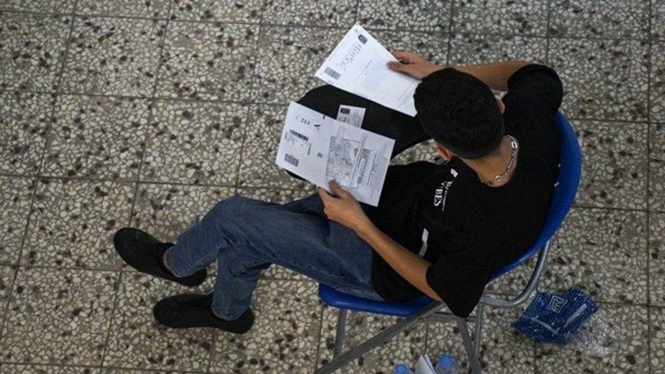 متن و حواشی مربوط به تخلفات کنکوری از زبان پورعباس و خضریان متن و حواشی مربوط به تخلفات کنکوری از زبان پورعباس و خضریان