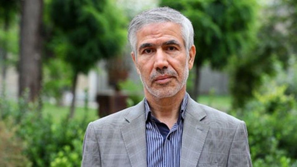 هشداری درباره شعرهای عاشورایی هشداری درباره شعرهای عاشورایی