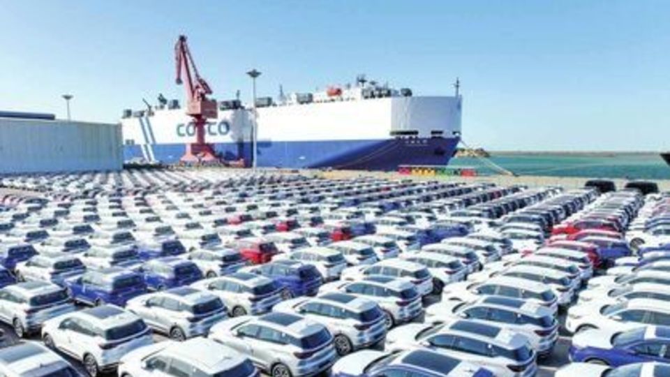 آییننامه واردات خودروهای نو تغییر میکند؟ آییننامه واردات خودروهای نو تغییر میکند؟