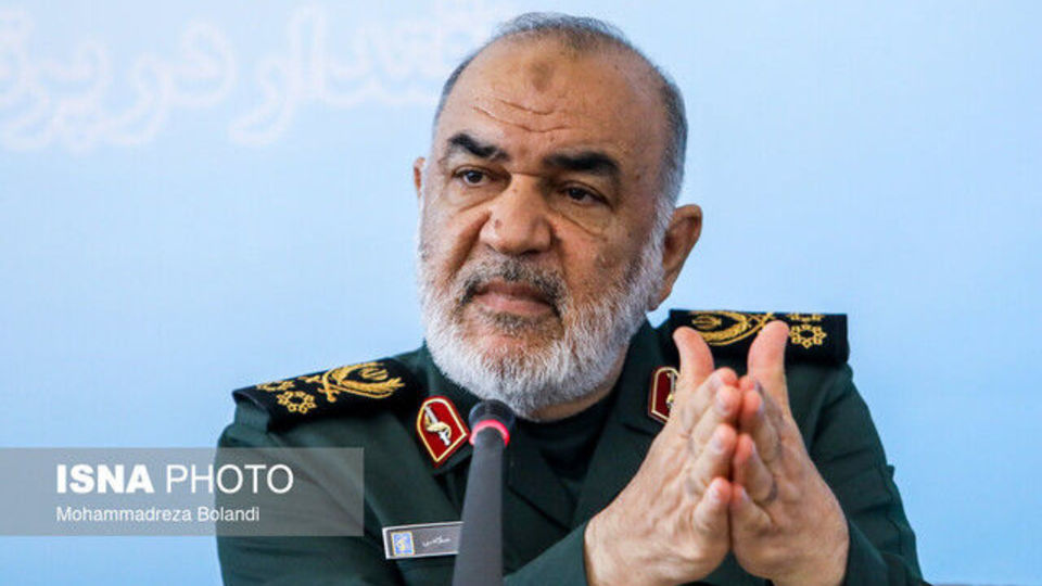 حضور دشمن در منطقه برای ما فرصت ساز شد حضور دشمن در منطقه برای ما فرصت ساز شد