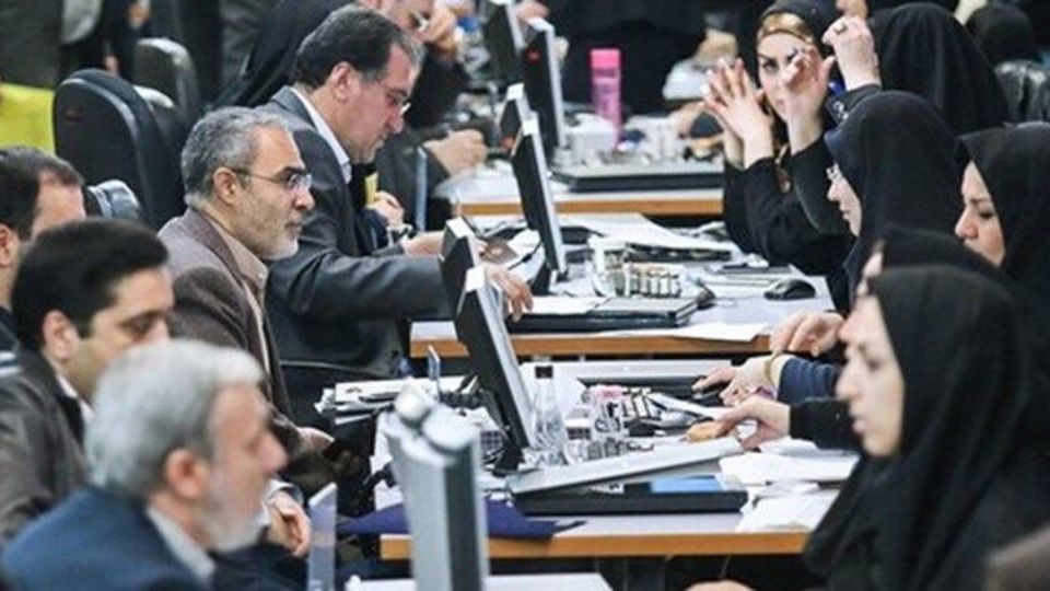 پیشثبتنام ۱۱ هزار و ۶۰۰ متقاضی داوطلبی انتخابات مجلس؛ سهم ۲۵ درصدی تهرانیها پیشثبتنام ۱۱ هزار و ۶۰۰ متقاضی داوطلبی انتخابات مجلس؛ سهم ۲۵ درصدی تهرانیها