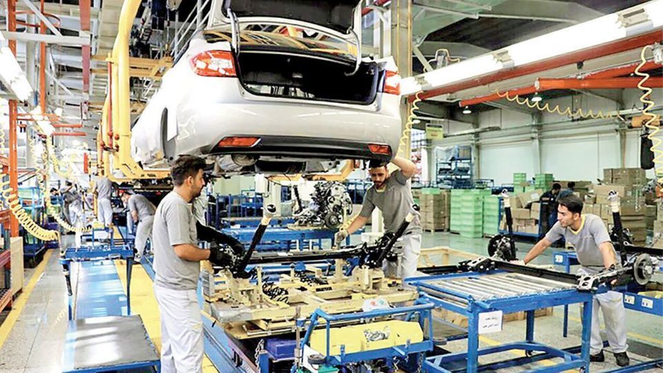 نامه وزارت صمت به خودروسازان درباره نحوه تامین ارز نامه وزارت صمت به خودروسازان درباره نحوه تامین ارز