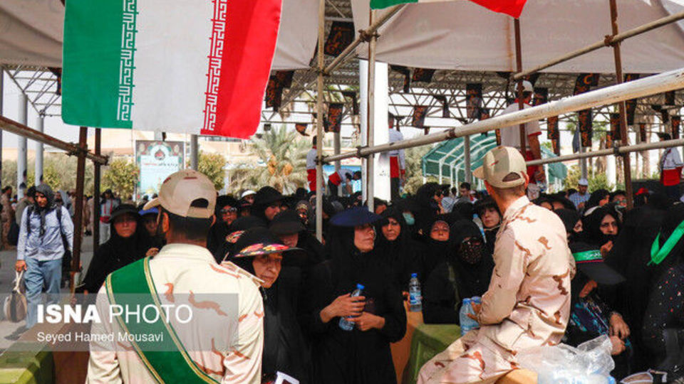 خروج بیش از ۳۰۰۰ نفر از مرز خسروی در روز گذشته خروج بیش از ۳۰۰۰ نفر از مرز خسروی در روز گذشته