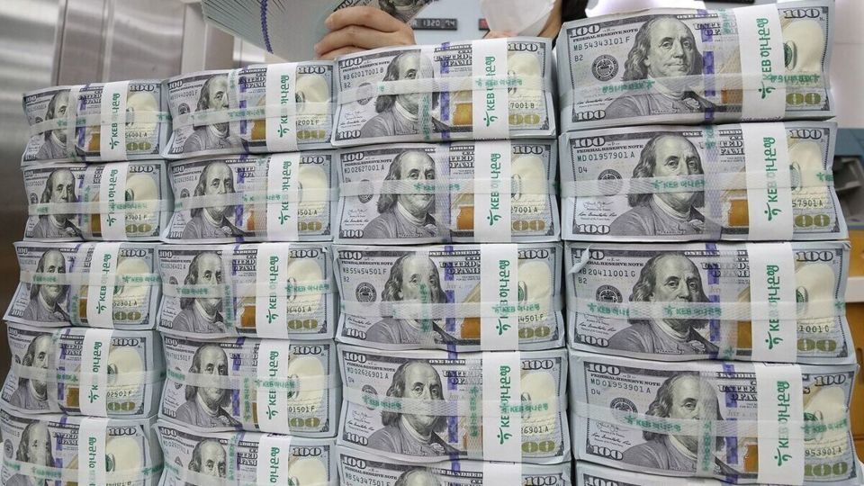 سوئیفت برای انتقال ۶ میلیارد دلار ایران باز شد سوئیفت برای انتقال ۶ میلیارد دلار ایران باز شد