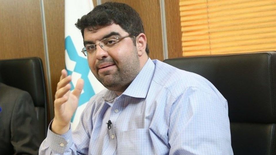 عوامل افزایش نرخ ارز تحت کنترل است، پس جای نگرانی نیست عوامل افزایش نرخ ارز تحت کنترل است، پس جای نگرانی نیست