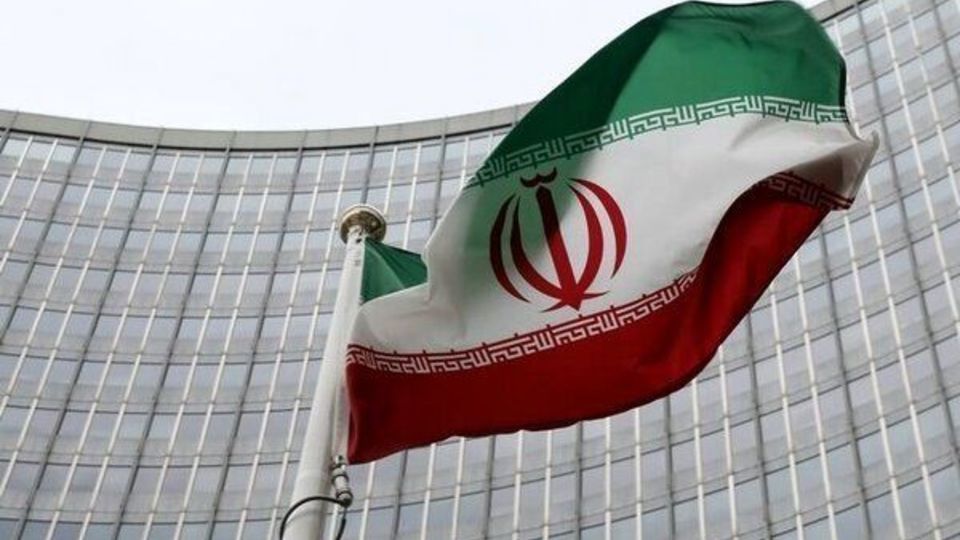واکنش ایران به ادعای توقف دسترسی به پولهای آزاد شده: آمریکا میداند که نمیتواند از توافق تخطی کند واکنش ایران به ادعای توقف دسترسی به پولهای آزاد شده: آمریکا میداند که نمیتواند از توافق تخطی کند
