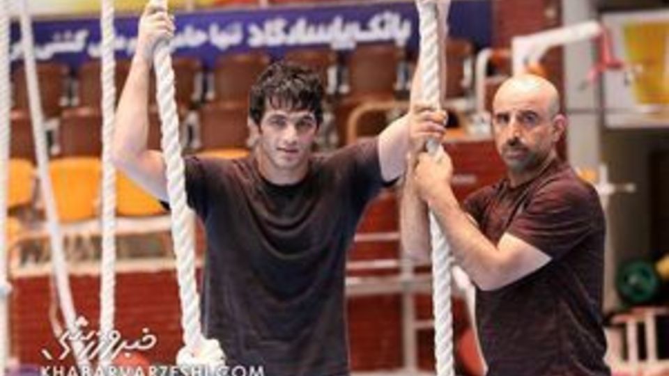 من کنار یزدانی باشم، تیلور را شکست میدهد من کنار یزدانی باشم، تیلور را شکست میدهد