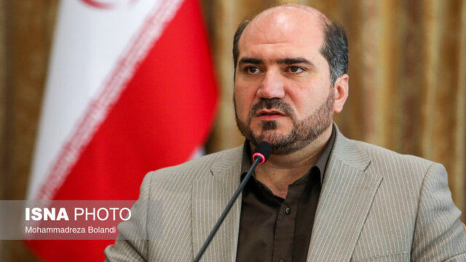 انتقاد معاون رئیس جمهور از عملکرد برخی بانکهای خصوصی انتقاد معاون رئیس جمهور از عملکرد برخی بانکهای خصوصی