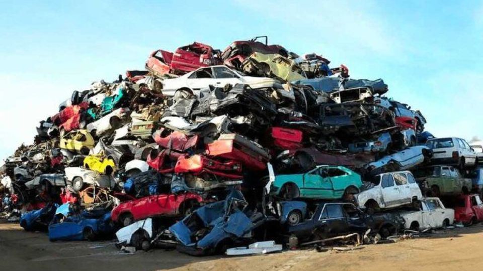 ۳۰ هزار خودروی فرسوده اسقاط شد/ تسهیل اسقاط خودروهای سنگین ۳۰ هزار خودروی فرسوده اسقاط شد/ تسهیل اسقاط خودروهای سنگین