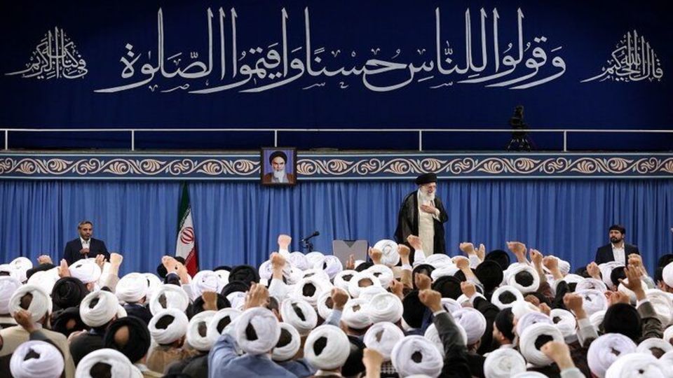 ائمه جمعه کشور سه‌شنبه با رهبر انقلاب دیدار می‌کنند