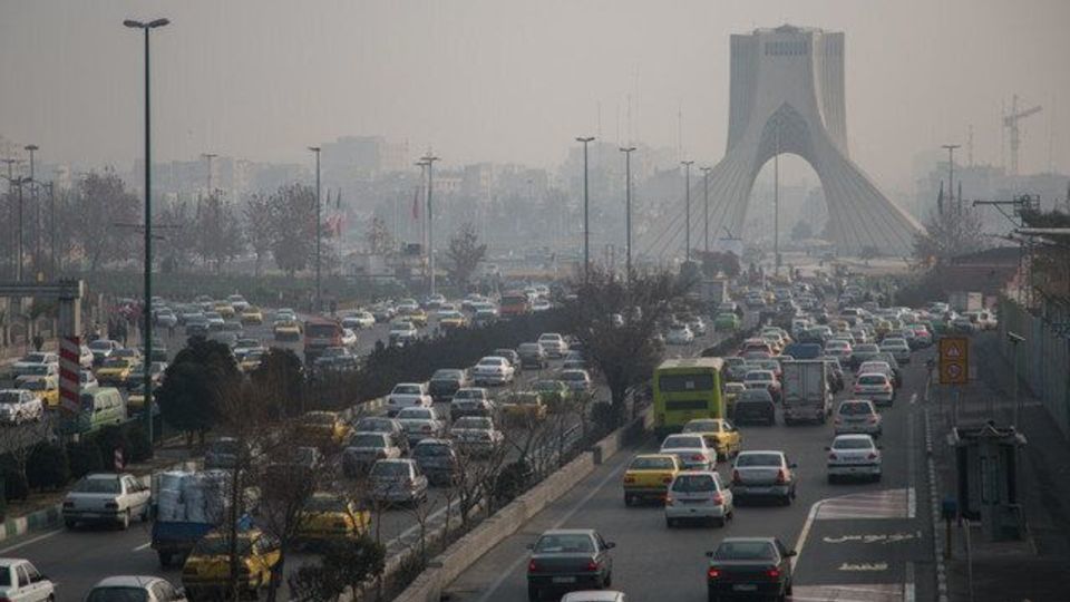 ممنوعیت فروش طرح ترافیک و اجرای طرح زوج و فرد در روز دوشنبه در پی افزایش آلودگی هوای تهران