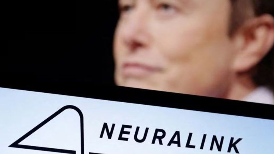 جریمه شرکت سازنده تراشههای مغز ایلان ماسک جریمه شرکت سازنده تراشههای مغز ایلان ماسک