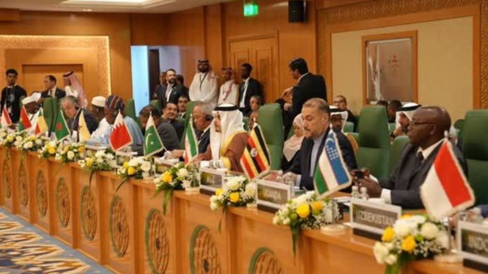 ۵ پیشنهادی که امیرعبداللهیان در نشست جده مطرح کرد ۵ پیشنهادی که امیرعبداللهیان در نشست جده مطرح کرد