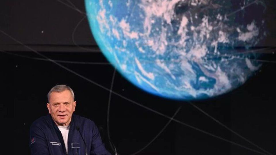 پروژه حیرتانگیز روسیه و چین/ احداث نیروگاه هستهای روی کره ماه پروژه حیرتانگیز روسیه و چین/ احداث نیروگاه هستهای روی کره ماه