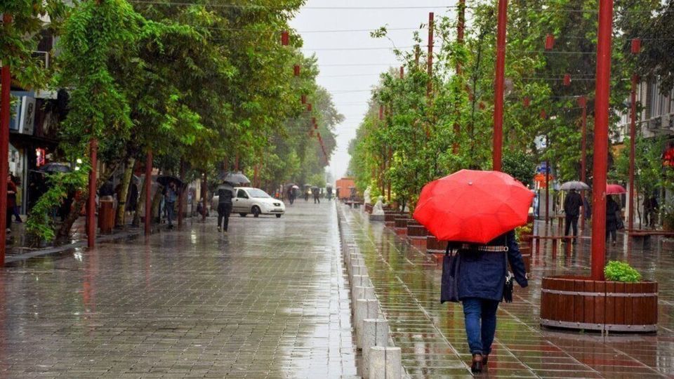 احتمال بارندگی عصرگاهی در تهران / افزایش نسبی دما از فردا
